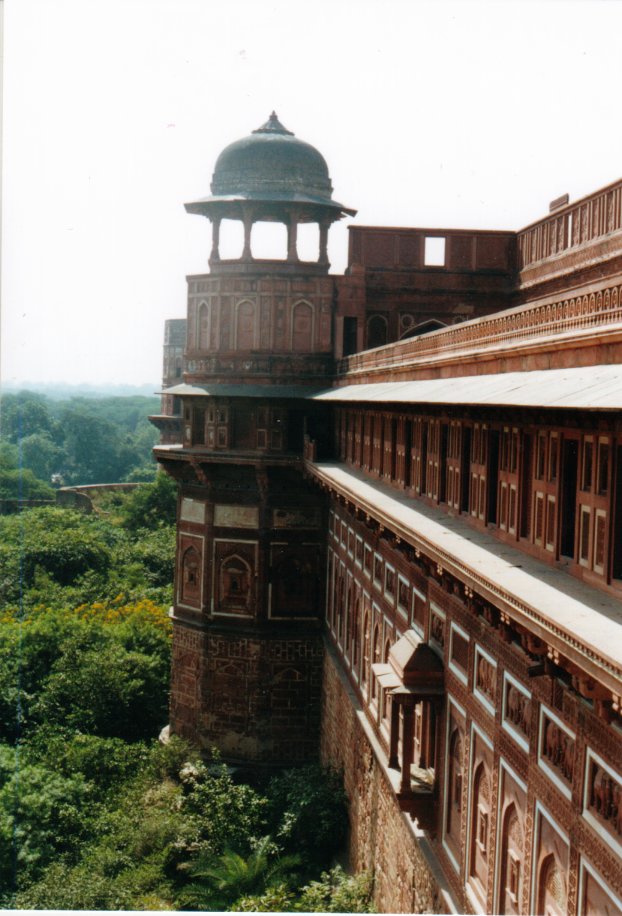 01_Agra_Fort.jpg